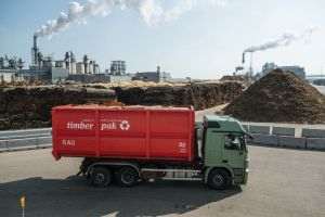 Studiu: 80% dintre companiile care generează deşeuri lemnoase consideră reciclarea importantă, dar infrastructura şi logistica rămân principalele obstacole